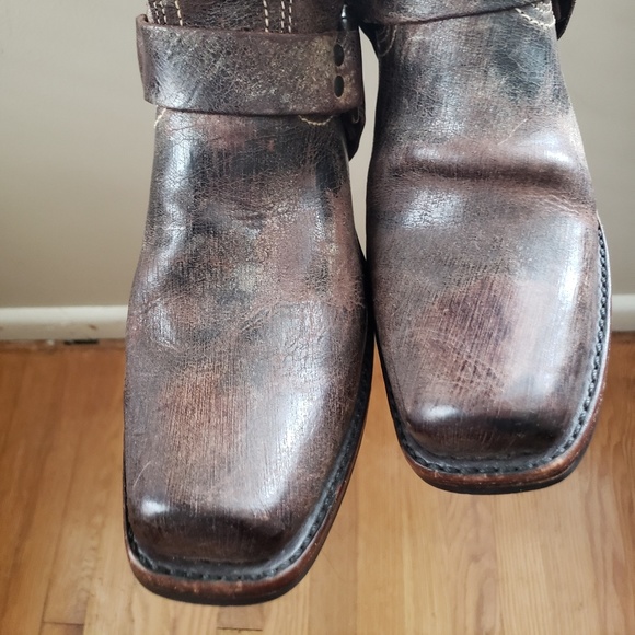 Boots - Picture 6 of 6